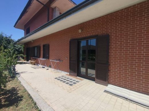 别墅  Alpignano, 都灵省