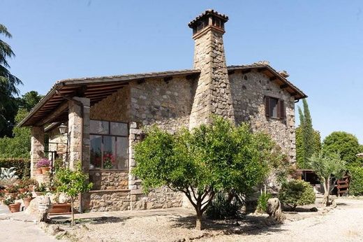 Villa in Manziana, Rome