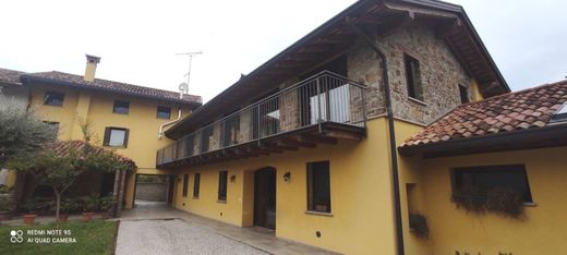 Country House in Cormons, Gorizia