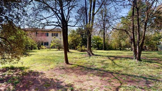 Country House in Castenaso, Bologna