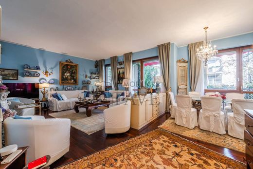 Appartamento a Milano, Lombardia