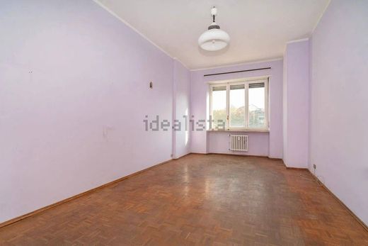 아파트 / 밀라노, Città metropolitana di Milano