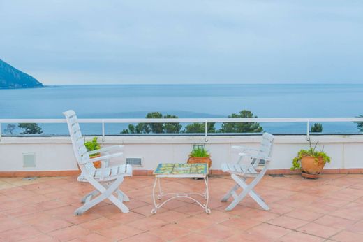 Recco, Provincia di Genovaのペントハウス