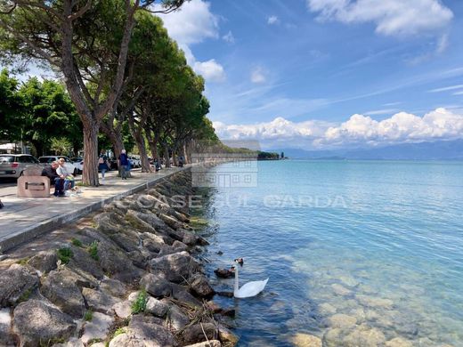 Villa in Peschiera del Garda, Provincia di Verona