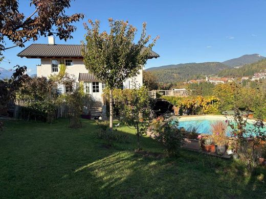 Villa in Amblar, Provincia autonoma di Trento