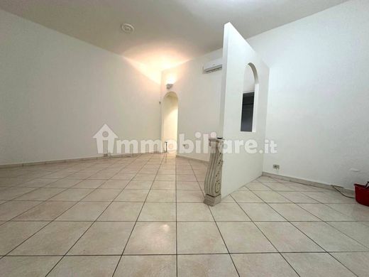 아파트 / 밀라노, Città metropolitana di Milano