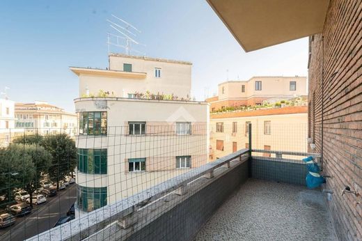 ローマ, ラツィオ州のアパートメント