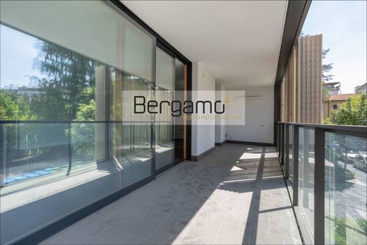 Appartement à Bergame, Provincia di Bergamo