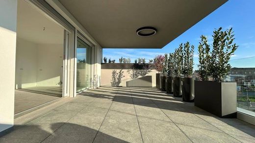 Penthouse in Torre Boldone, Provincia di Bergamo