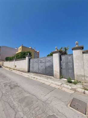 Villa Canosa di Puglia, Barletta - Andria - Trani ilçesinde