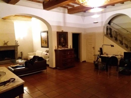 ﻓﻴﻼ ﻓﻲ Pistoia, Provincia di Pistoia