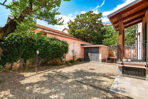 Villa in Collegno, Turin