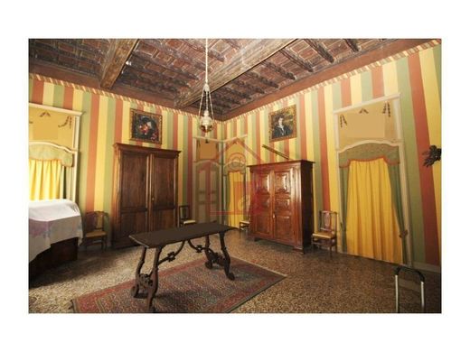 Villa in Vercelli, Provincia di Vercelli