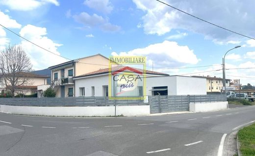 Villa in Cascina, Province of Pisa