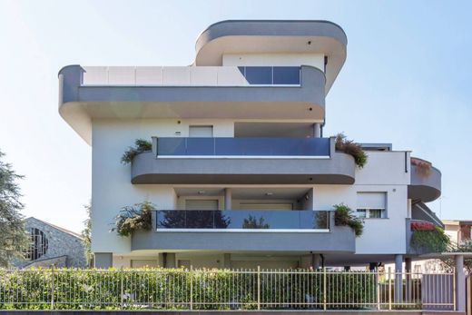 Legnano, Città metropolitana di Milanoのペントハウス