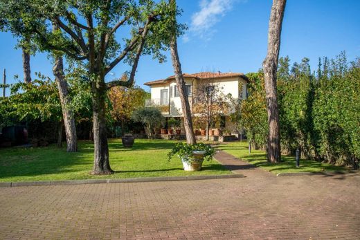 Villa in Forte dei Marmi, Provincia di Lucca