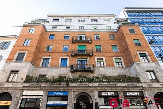 아파트 / 밀라노, Città metropolitana di Milano