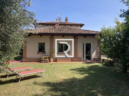 Villa en Roncofreddo, Forli Cesena
