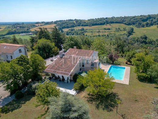 Villa in Dozza, Bologna