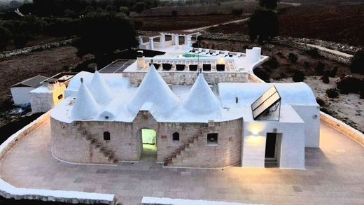 Villa in Ostuni, Provincia di Brindisi