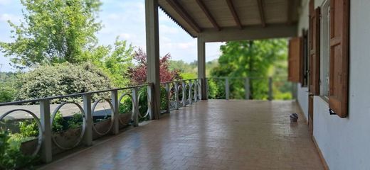 Villa in Valsamoggia, Bologna