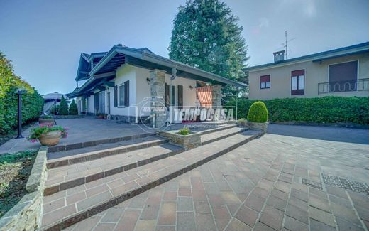 ﻓﻴﻼ ﻓﻲ Fagnano Olona-Bergoro, Provincia di Varese