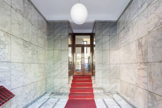 Apartment / Etagenwohnung in Mailand, Lombardei