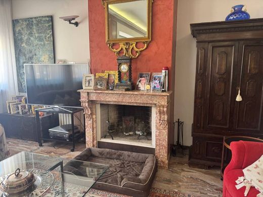 Appartement à Bologne, Émilie-Romagne