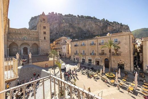 Appartamento a Cefalù, Palermo