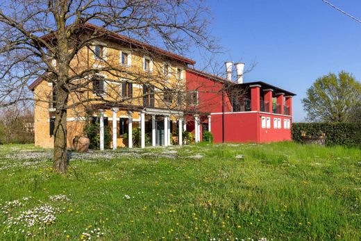 Βίλα σε Azzano Decimo, Pordenone