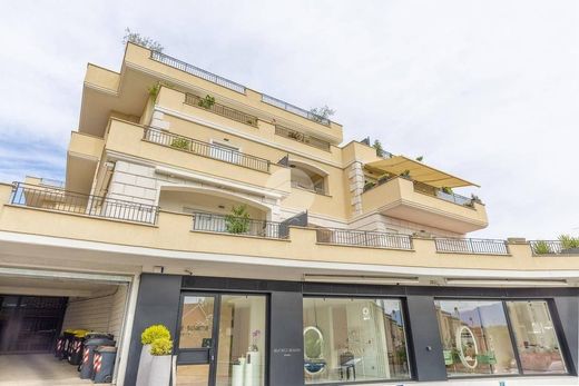 Appartamento a Monterotondo, Roma