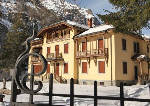 Penthouse in Gressoney-Saint-Jean, Valle d'Aosta