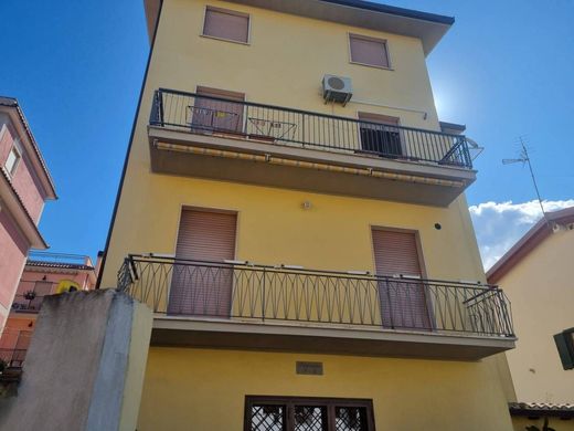 Apartment in Albano Laziale, Rome