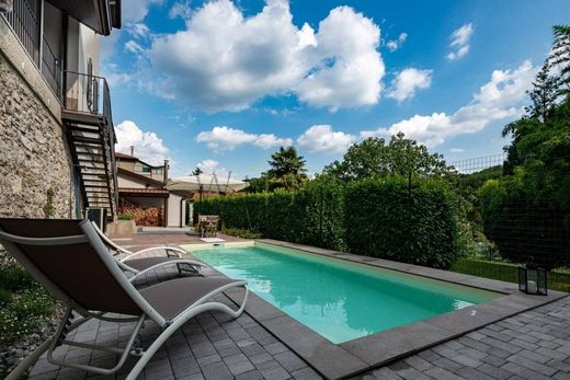 Villa in Como, Provincia di Como