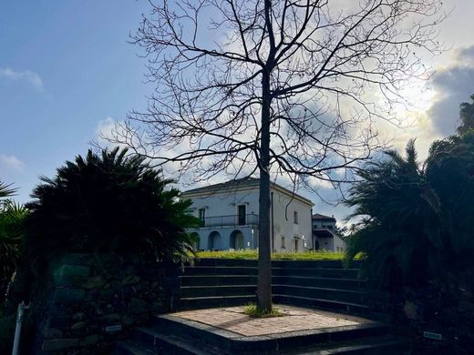 Villa in Acireale, Catania