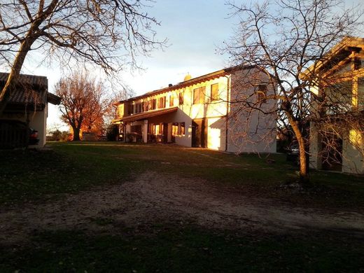 Casa di lusso a Spresiano, Treviso