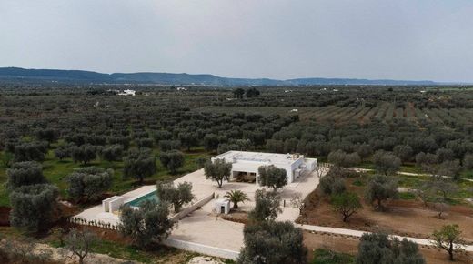 Villa in Ostuni, Provincia di Brindisi