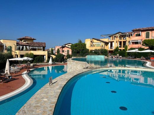 Apartament w Manerba del Garda, Provincia di Brescia