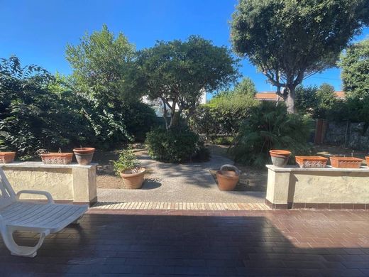 Villa Fiumicino, Roma