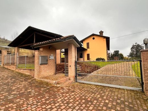 Villa in Agliano Terme, Provincia di Asti