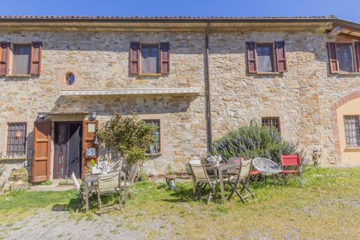 Country House in Piozzano, Provincia di Piacenza