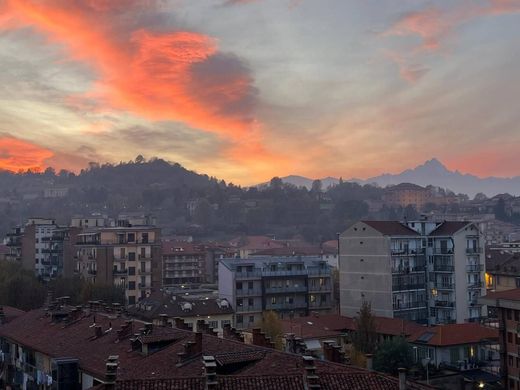 Ρετιρέ σε Saluzzo, Provincia di Cuneo