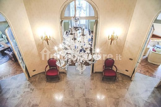 Appartamento a Milano, Lombardia