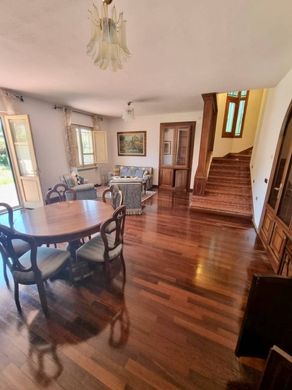 Villa in Pisa, Tuscany