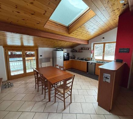 Apartament w La Salle, Valle d'Aosta