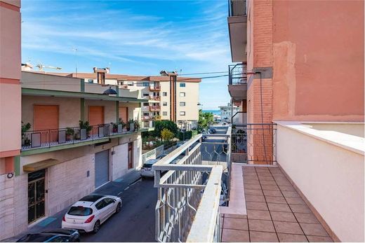 Lüks ev Monopoli, Bari ilçesinde