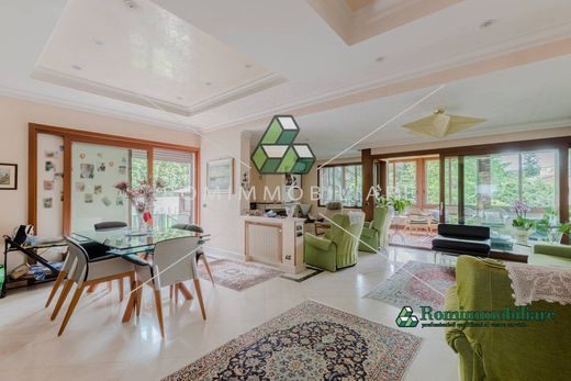 别墅  罗马市, 罗马省