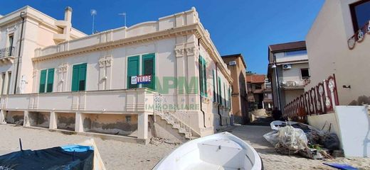 Villa en Villa San Giovanni, Provincia di Reggio Calabria