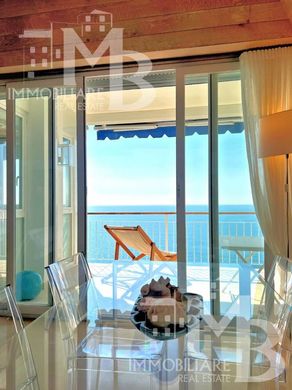 Penthouse in Sori, Genua