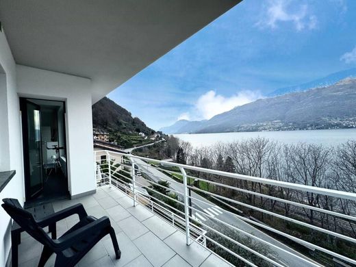 Villa - Dorio, Provincia di Lecco